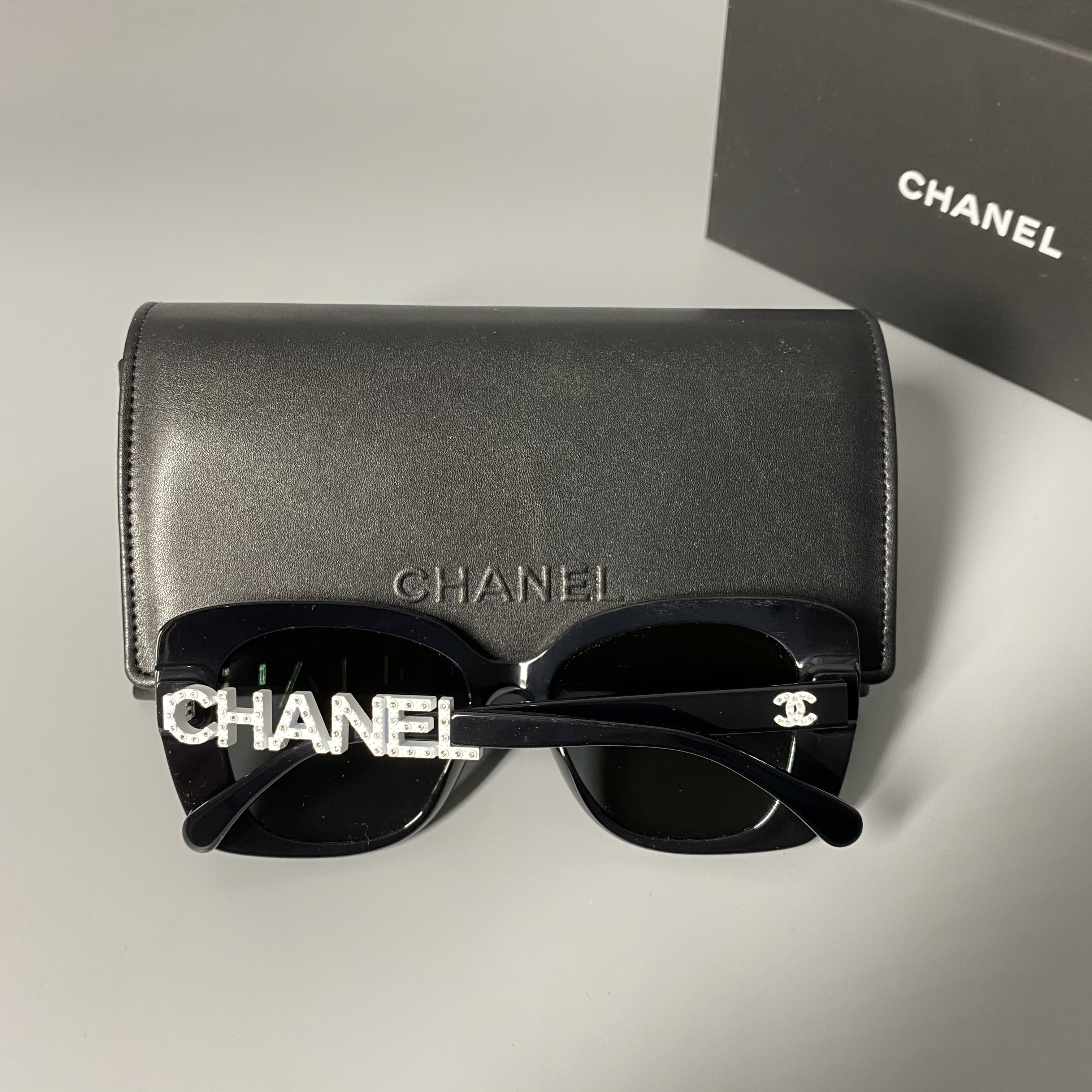 CHANEL CH5422B 1026S4