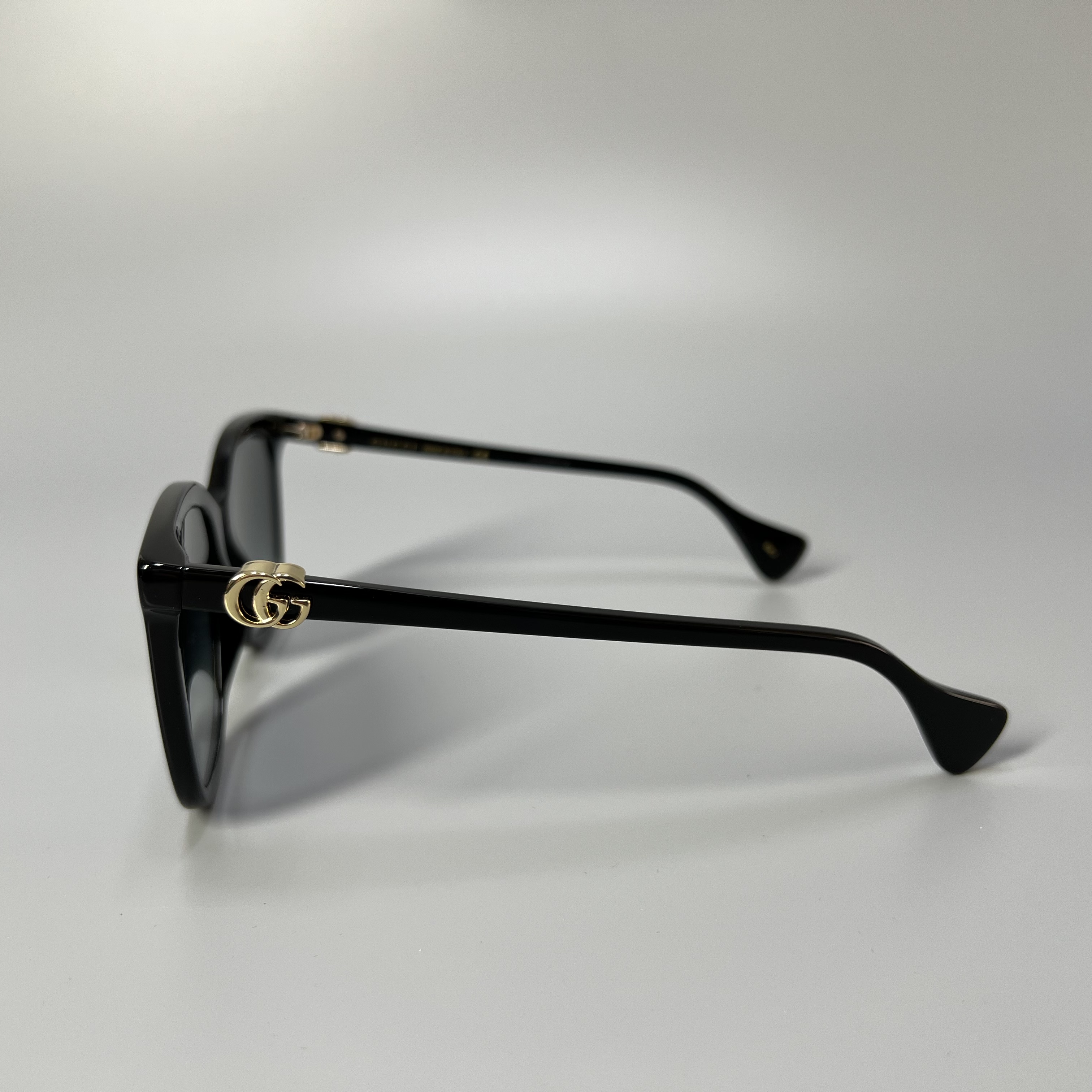 GUCCI GG1071S 001