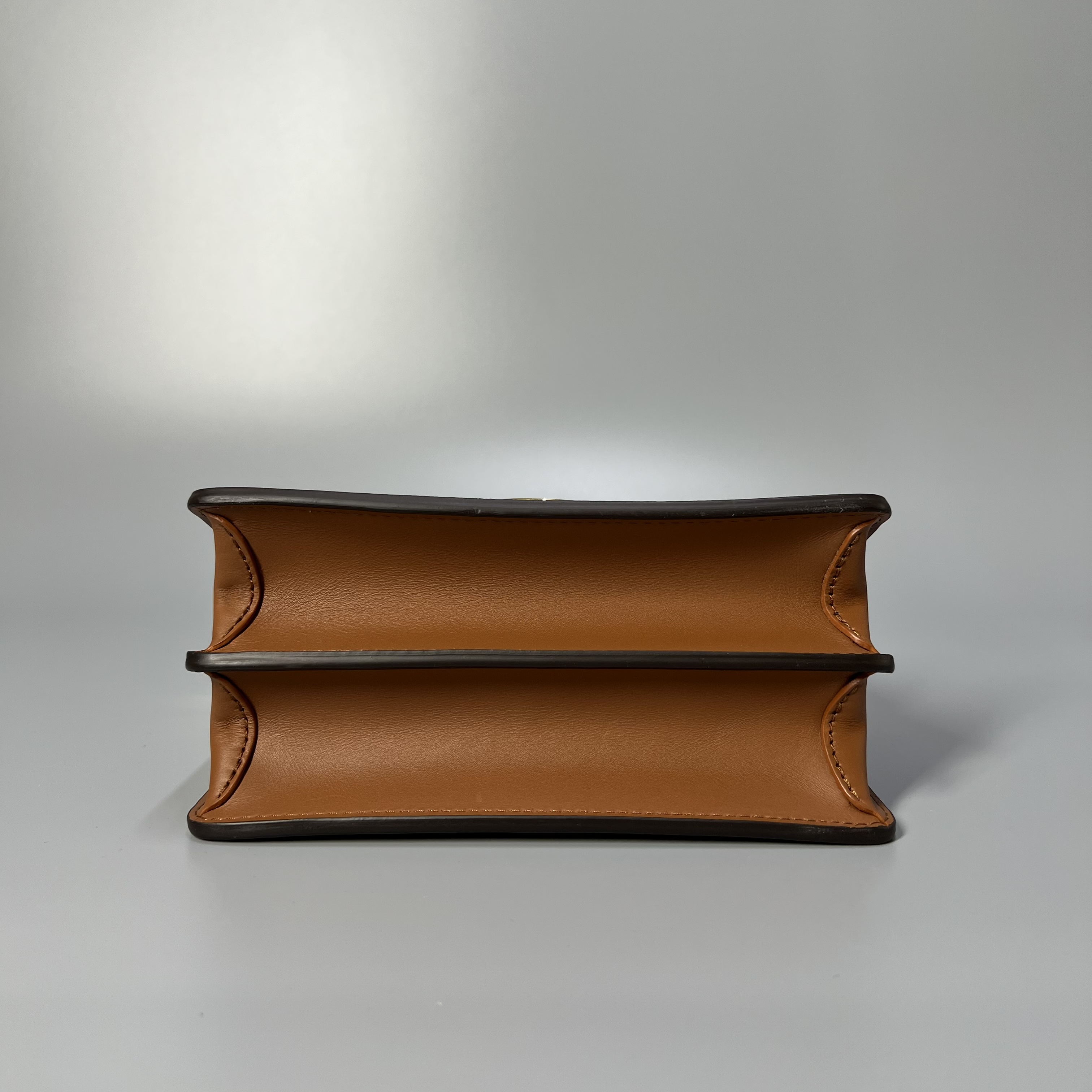 LOUIS VUITTON M44580 #