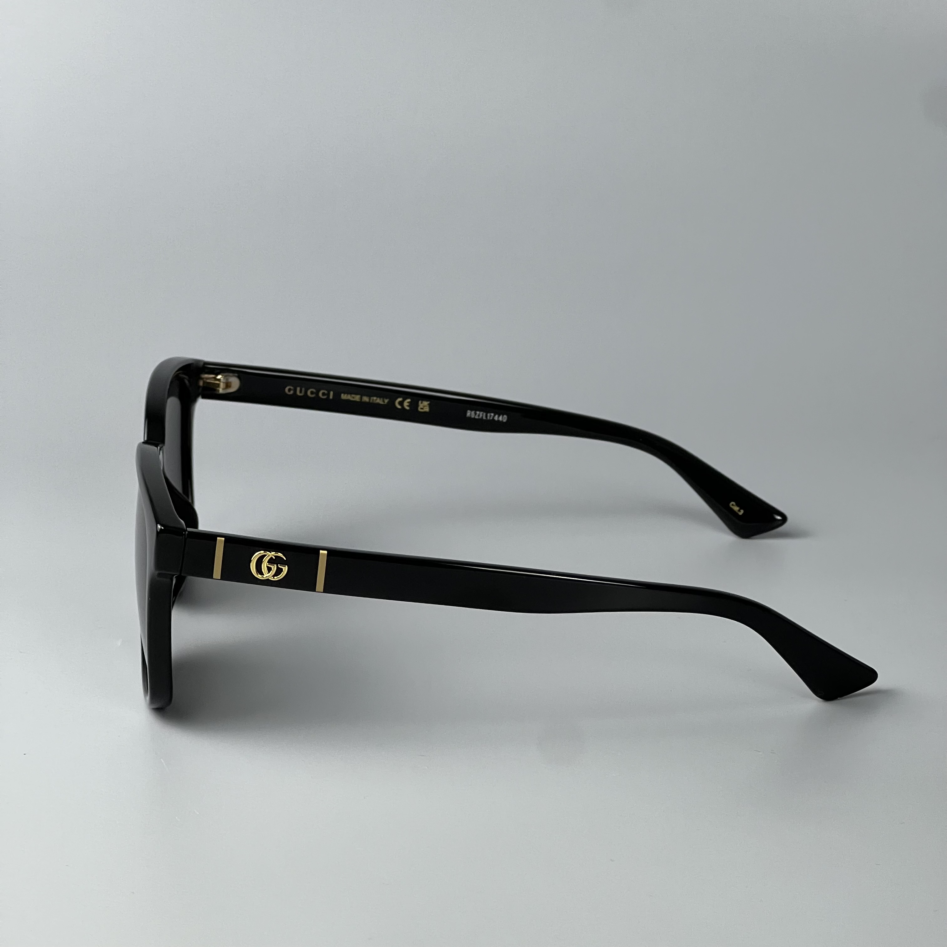 Gucci GG0637SK Colore 001 black black grey 56/18
