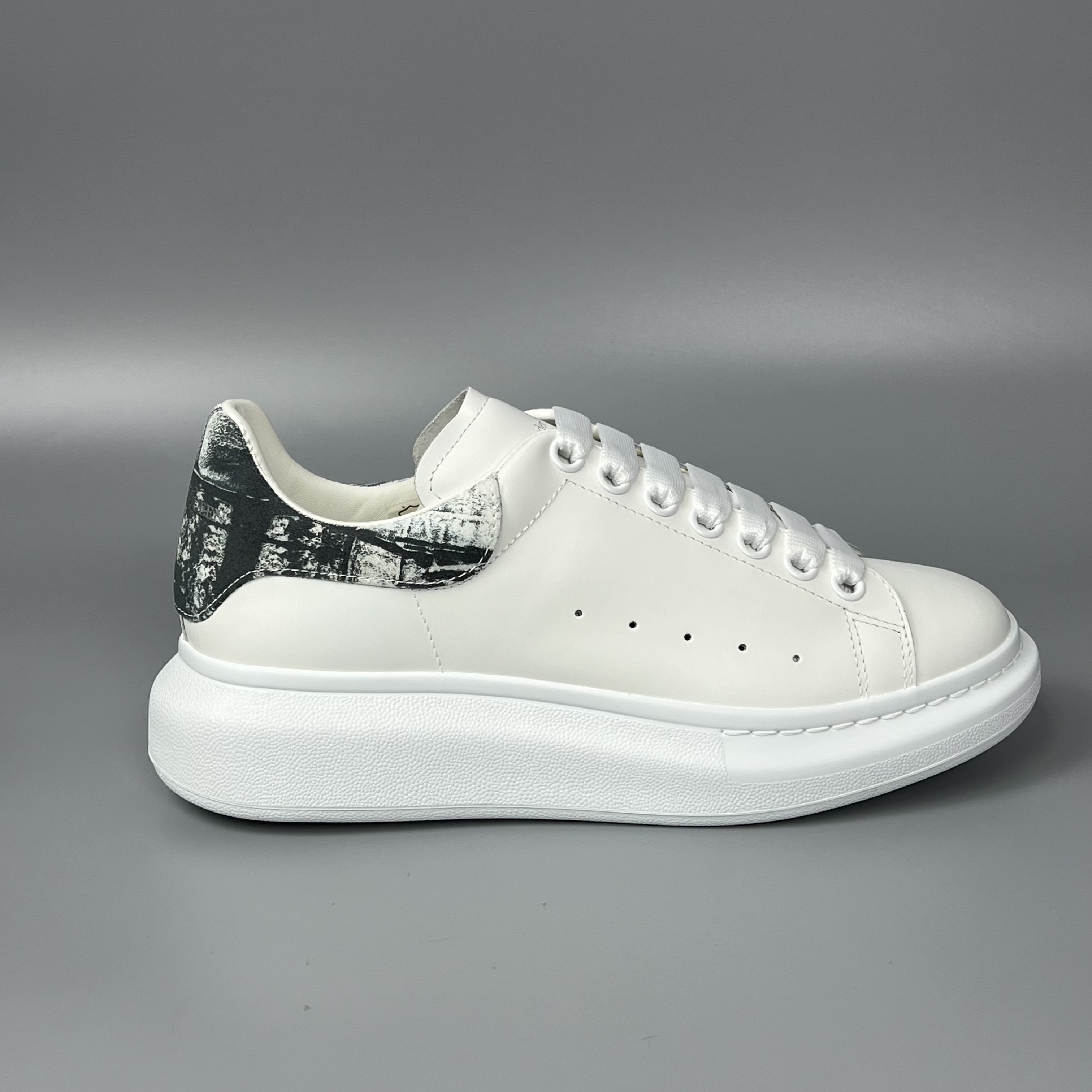 ALEXANDER MCQUEEN 782463 WIE9P 9061