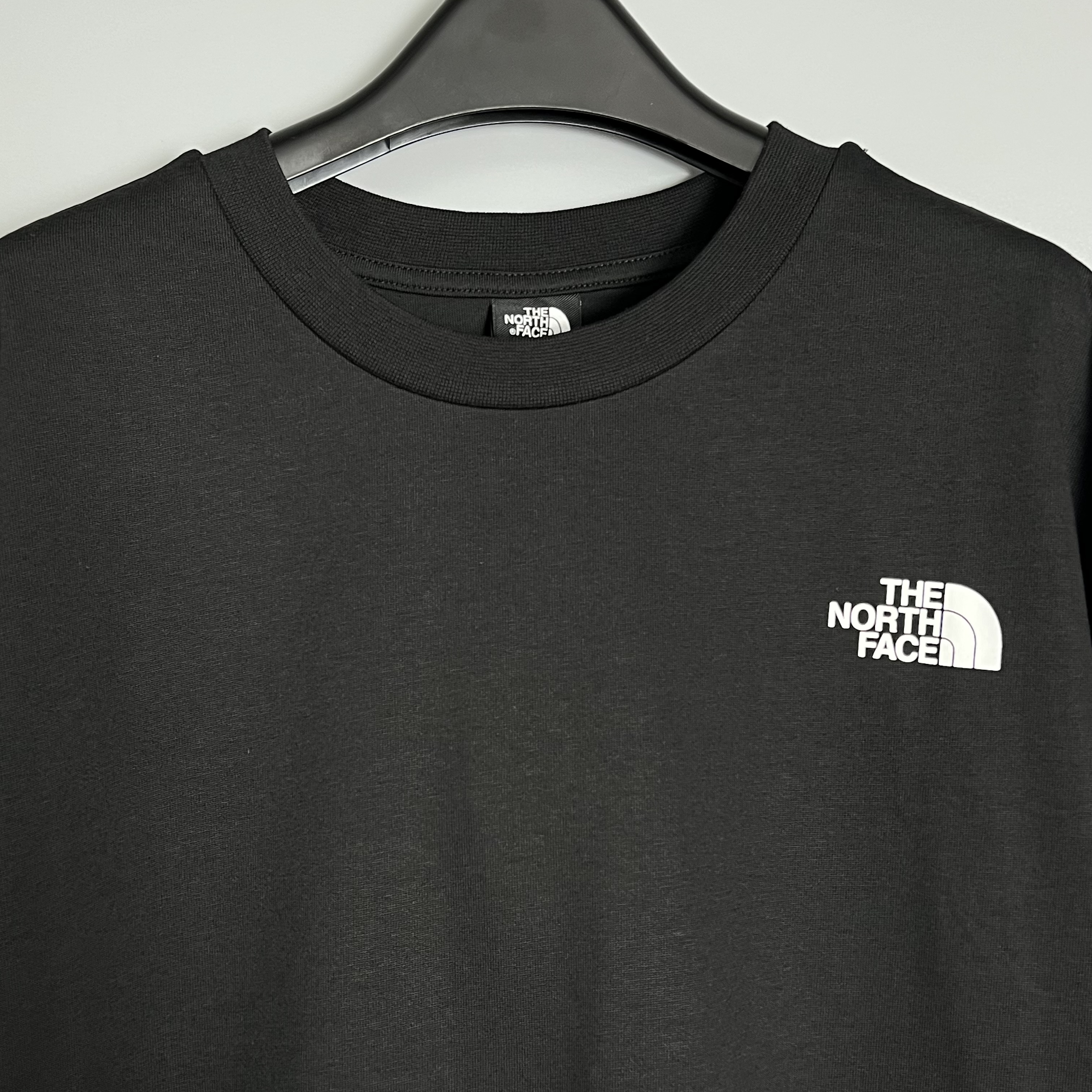 THE NORTH FACE NF0A8C3T JK3