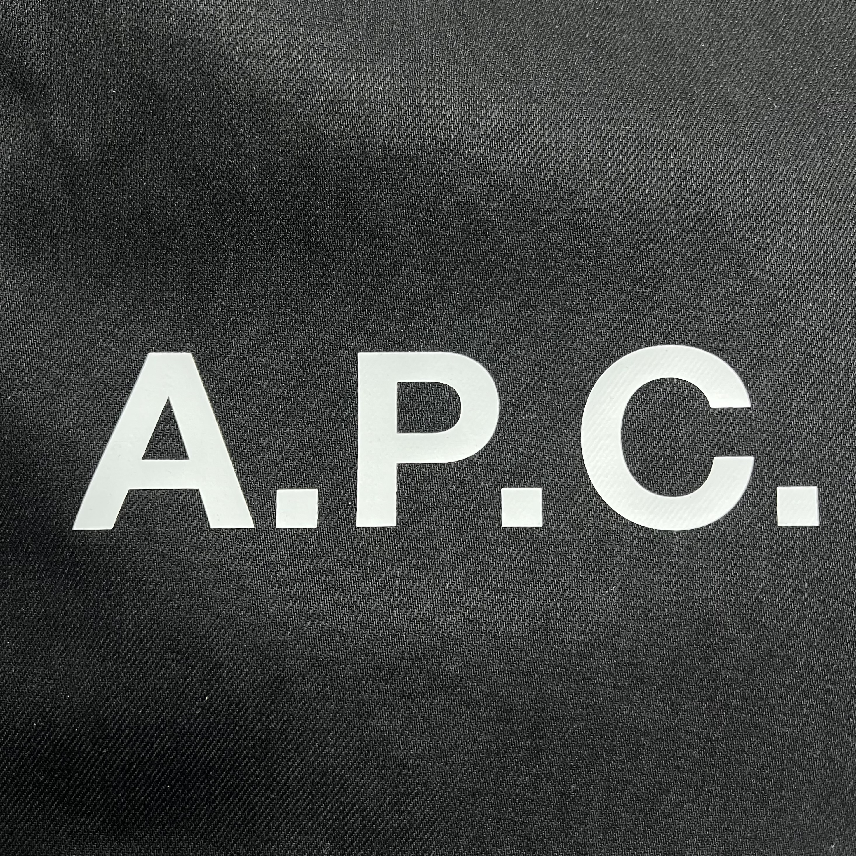 A.P.C. COZZS M61565 LZZ