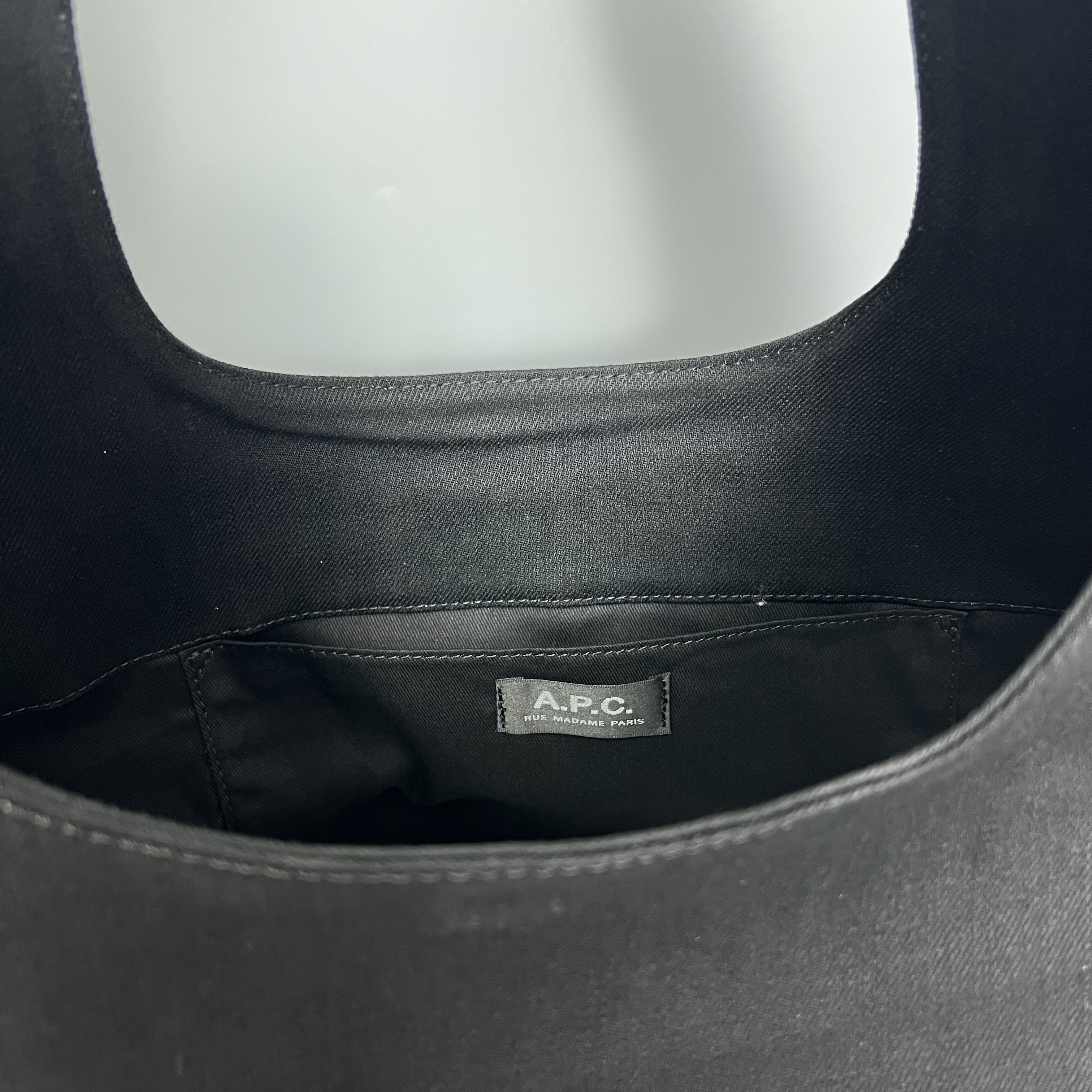 A.P.C. COZZS M61565 LZZ