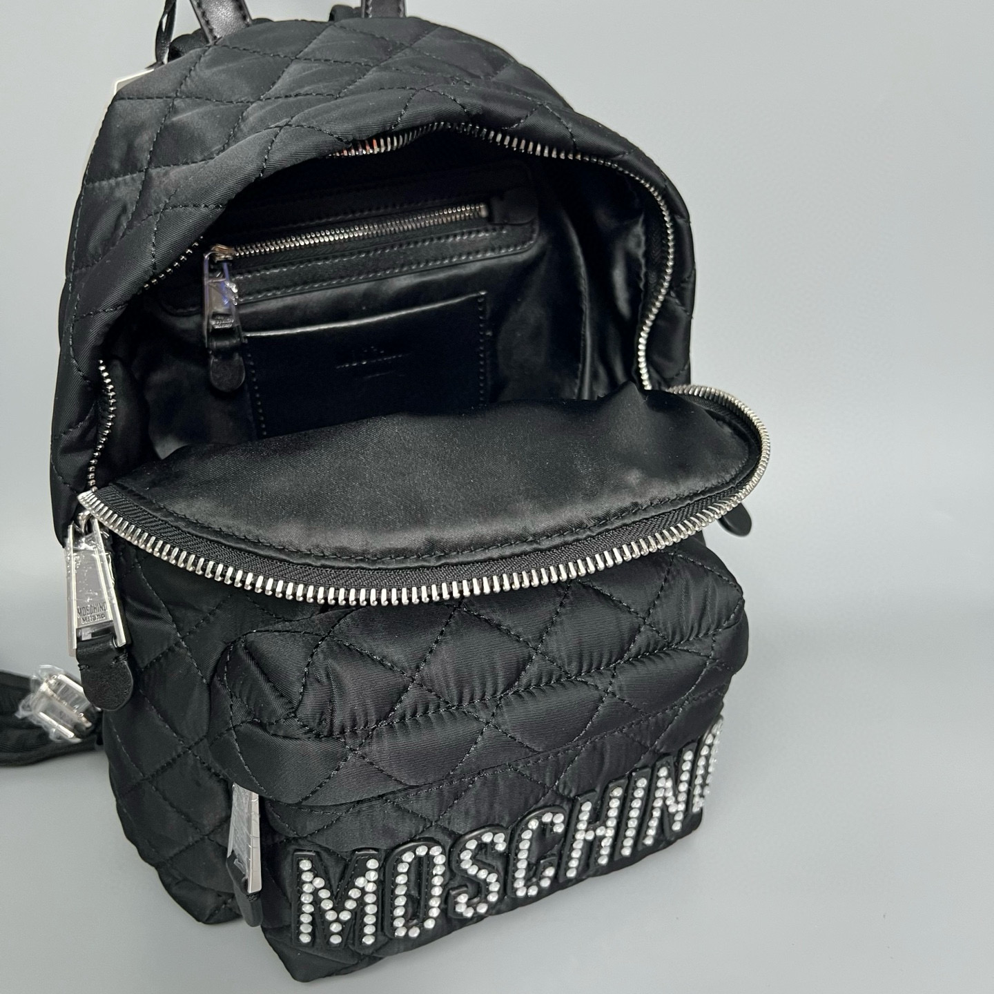 Moschino B7603 8201 3555