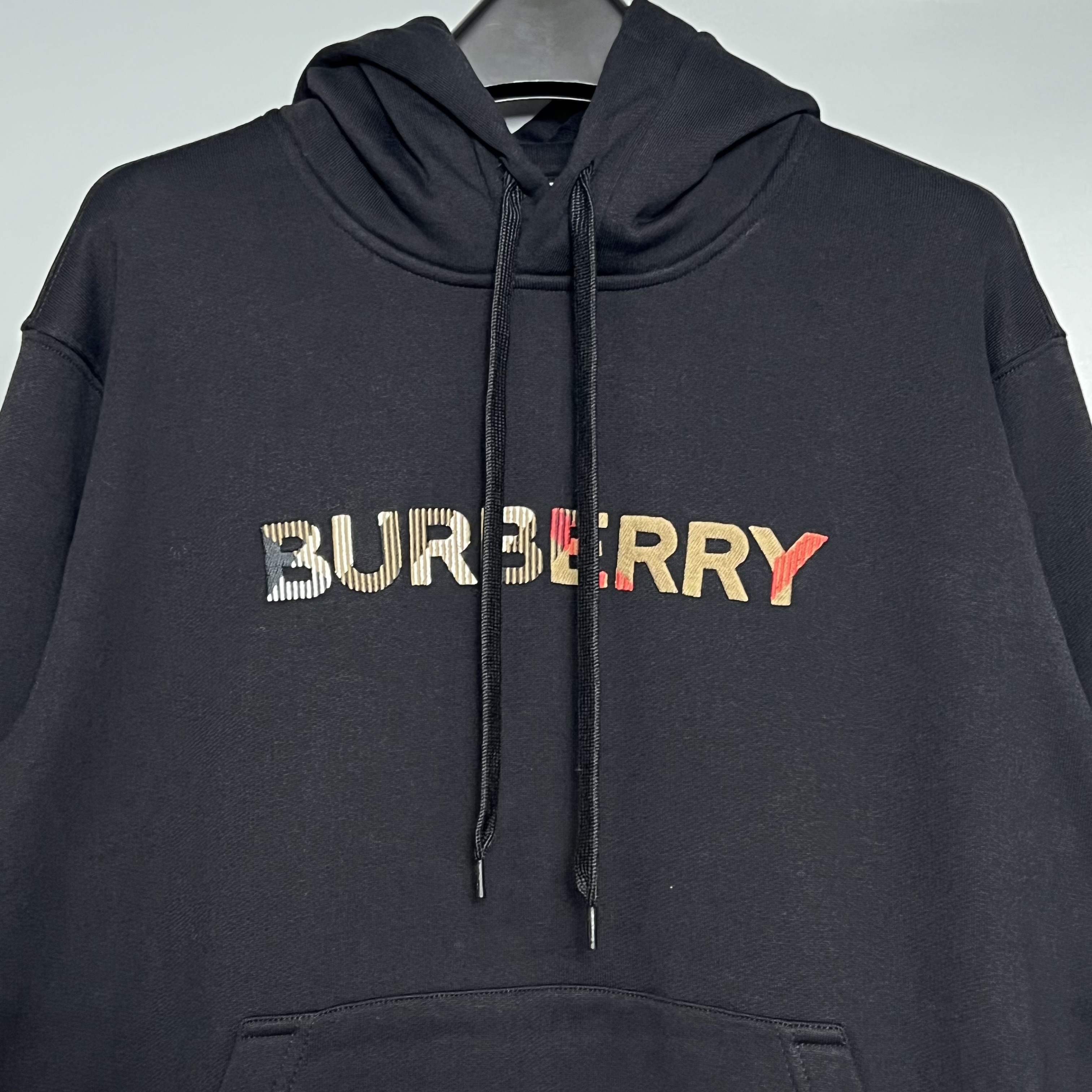 BURBERRY 8111833