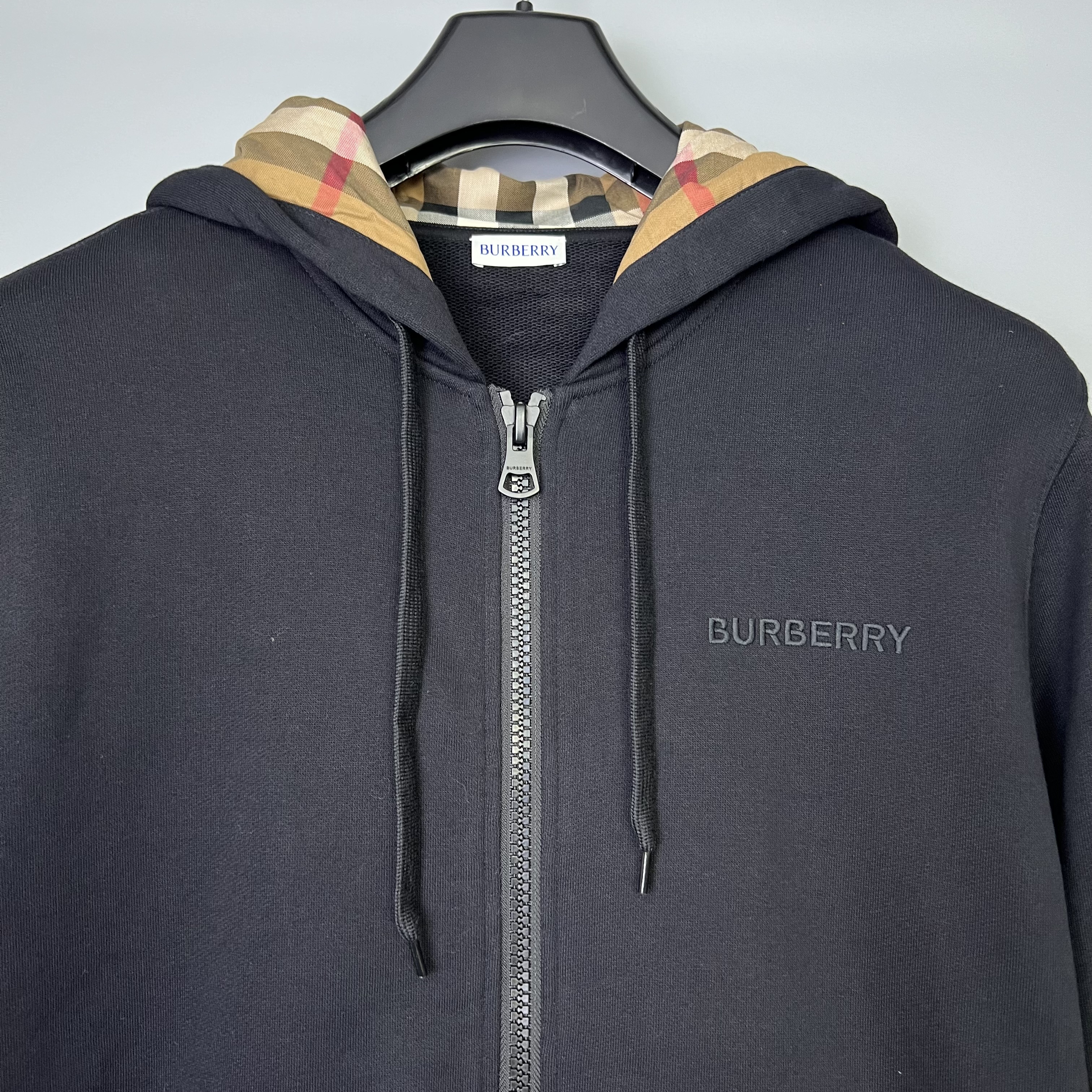 BURBERRY 81136051