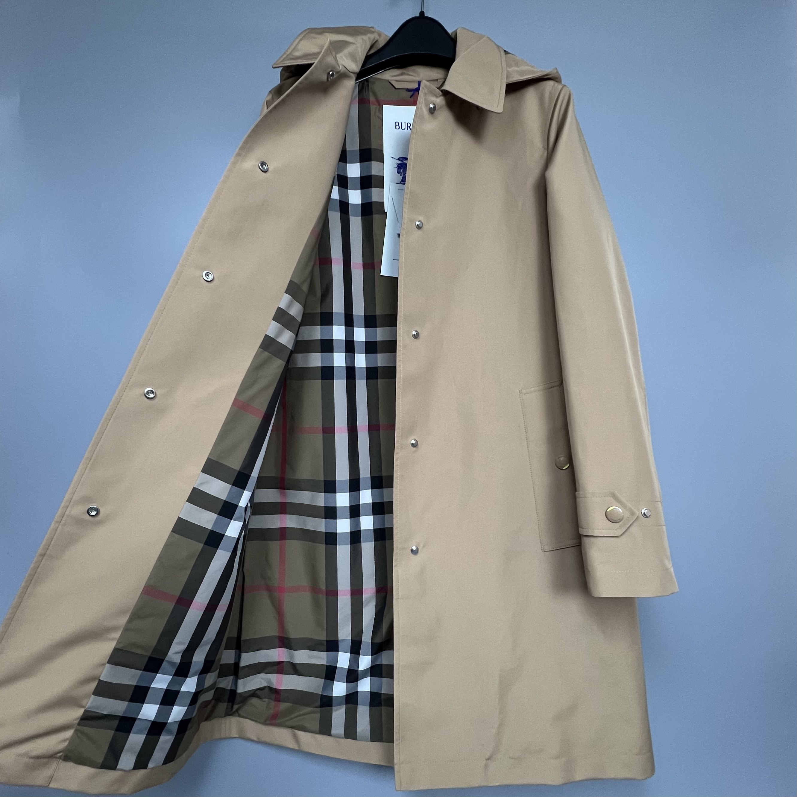 BURBERRY 8104186