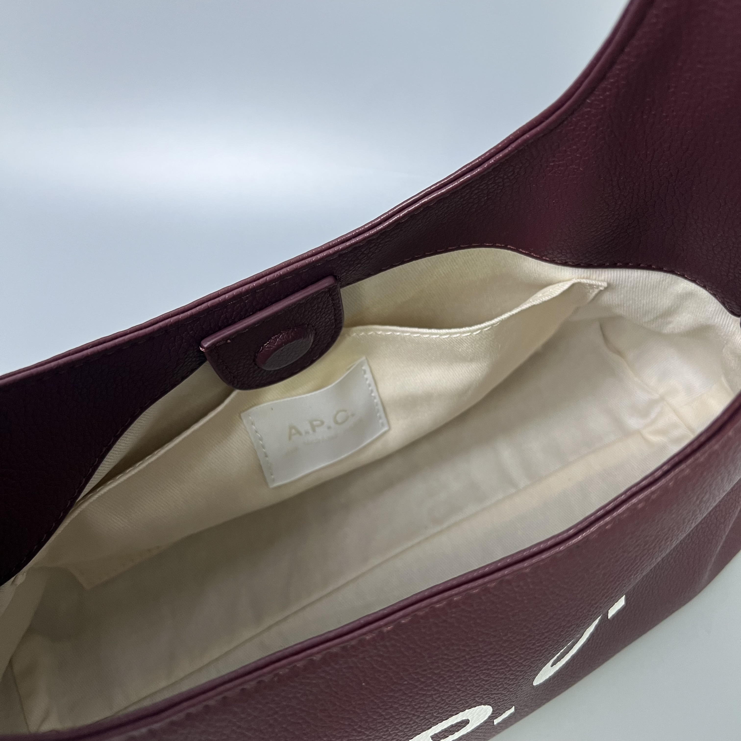 A.P.C. PUABO F67027 HAC