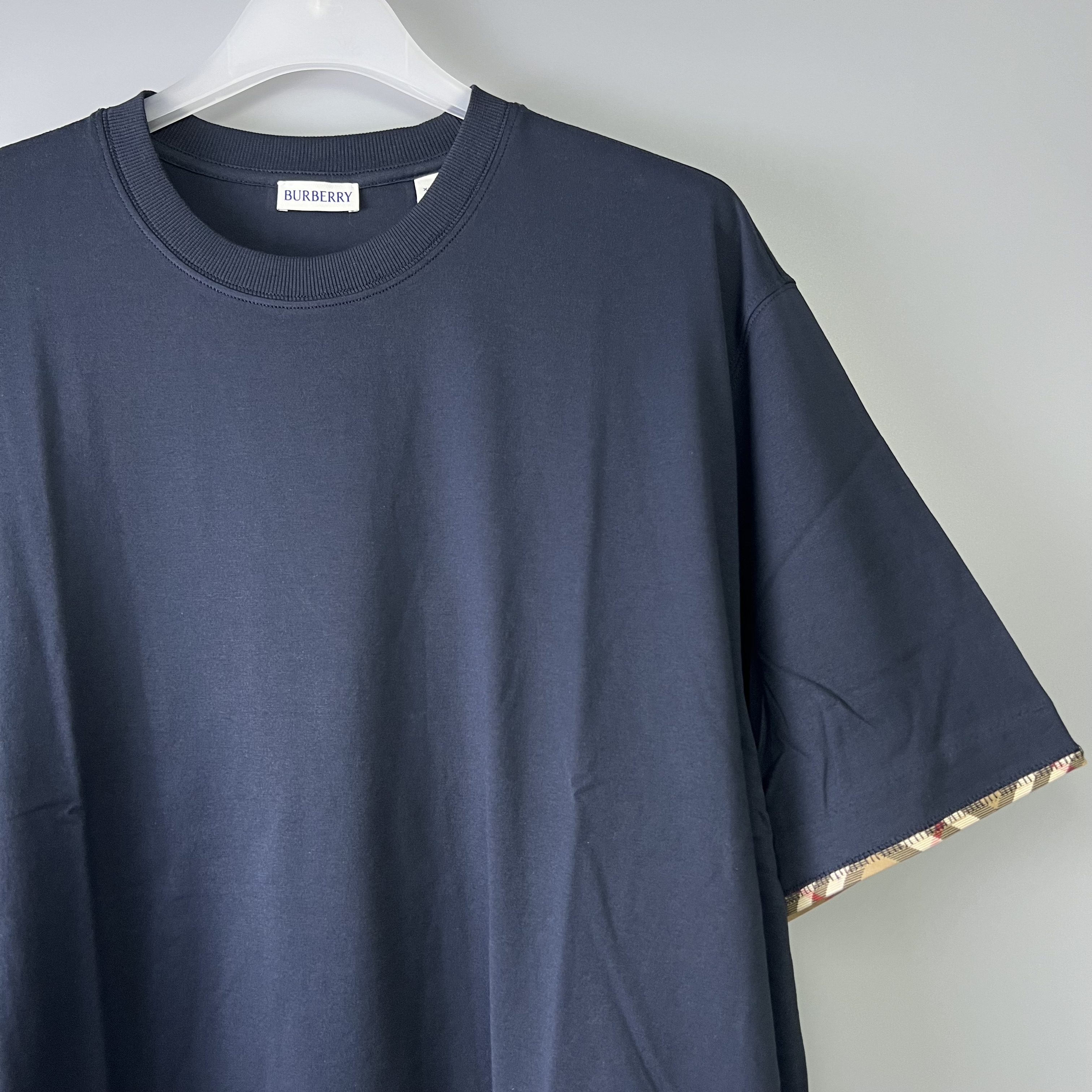BURBERRY 8104280