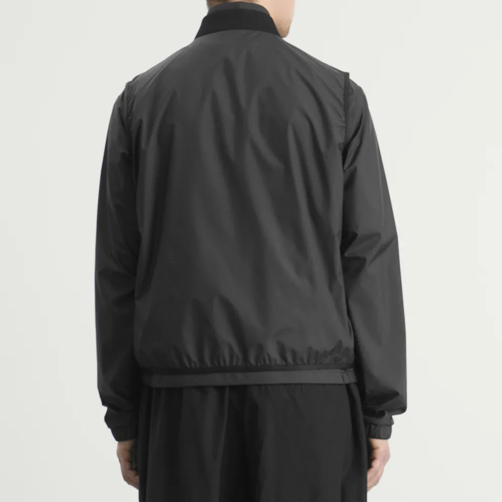 Moncler 091 1A001 08 597YW 999