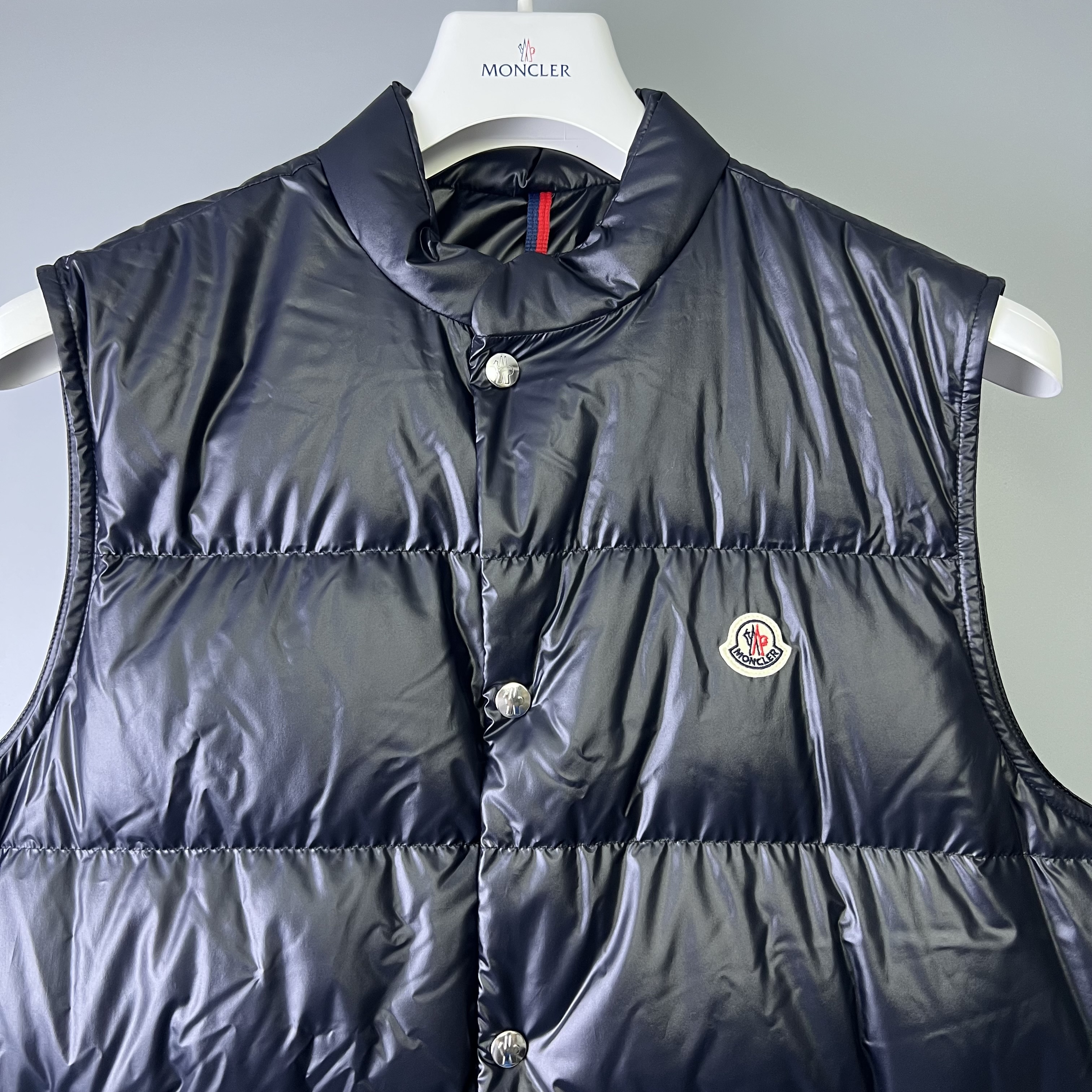 MONCLER L10911A00143 597YX 778