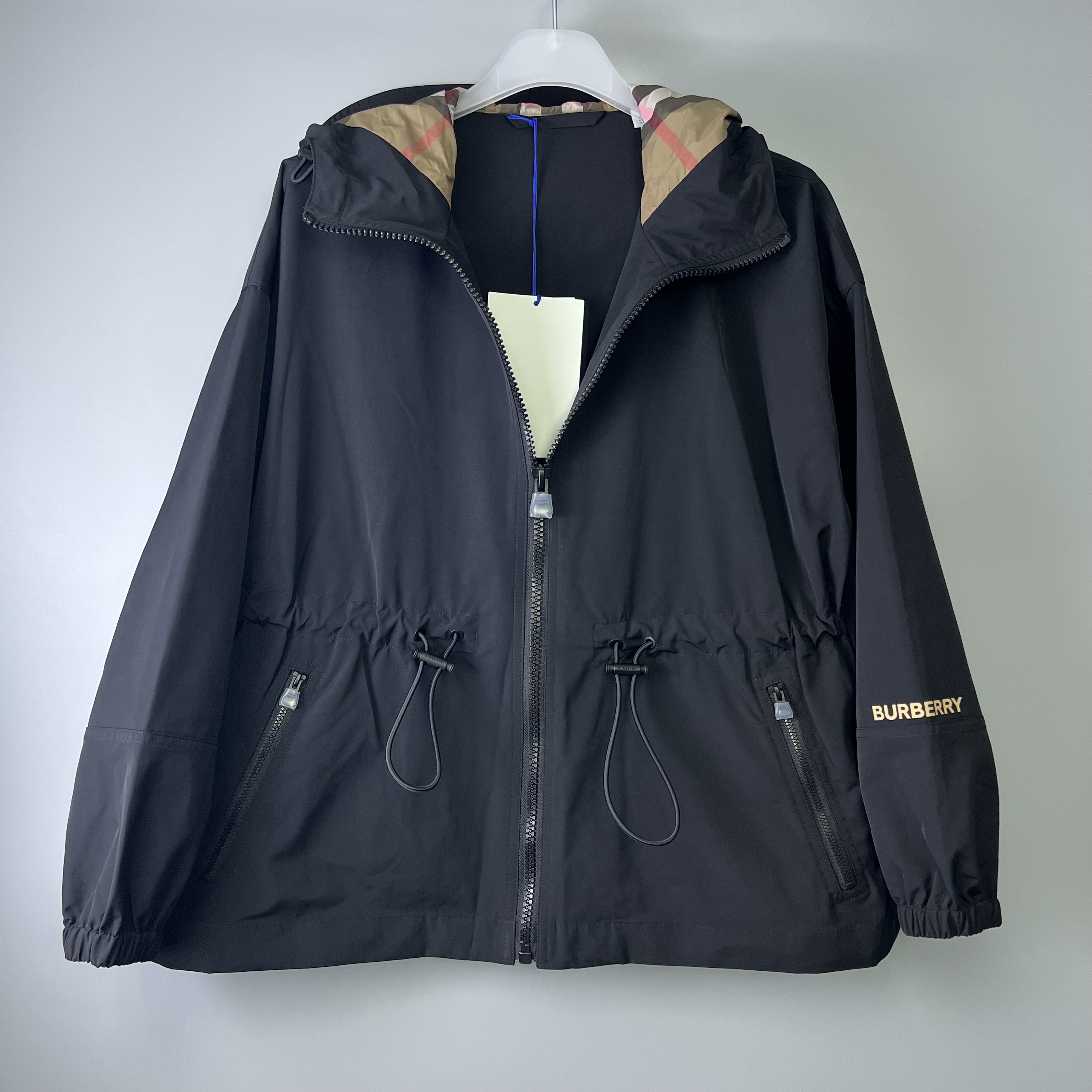 BURBERRY 8113654