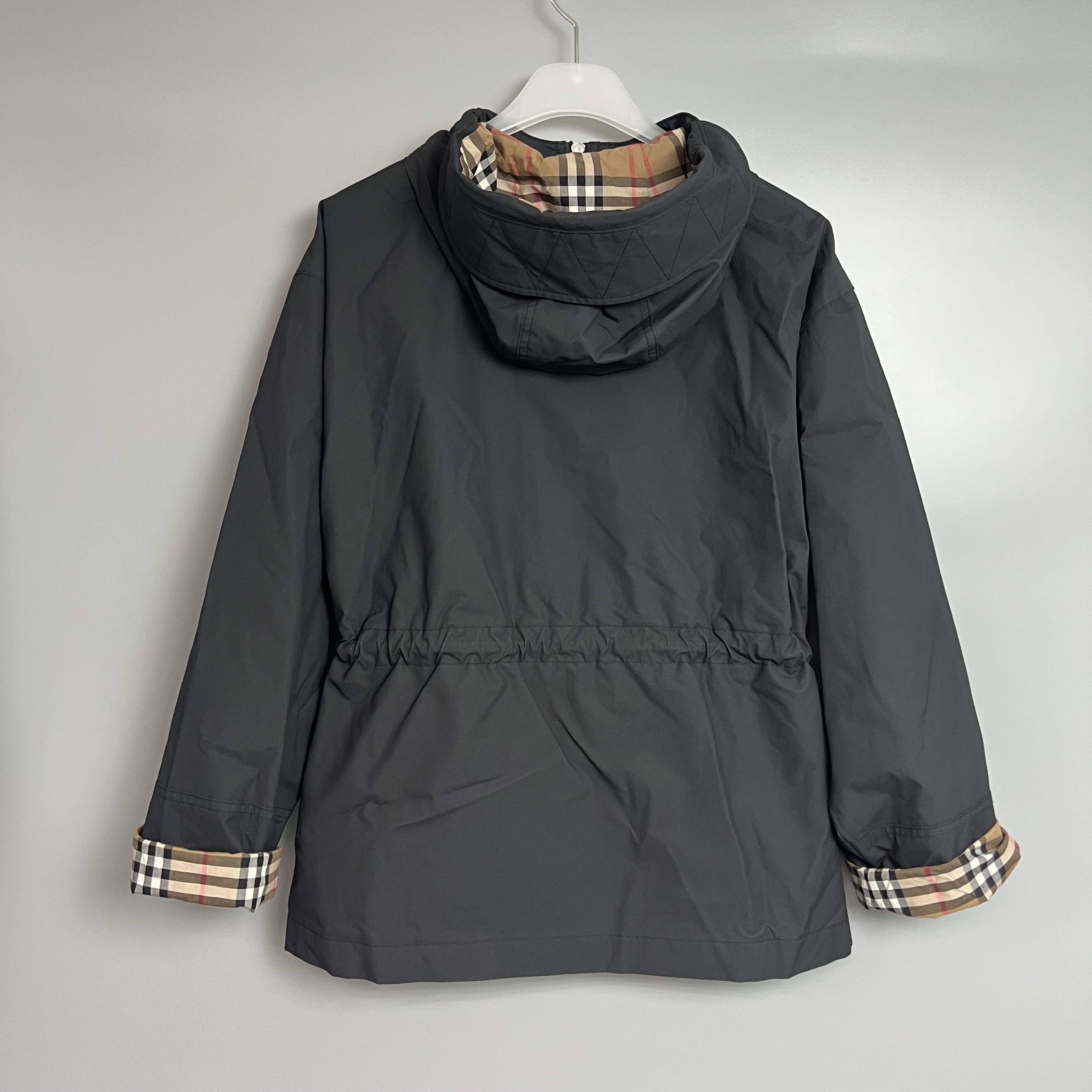 BURBERRY 8122248