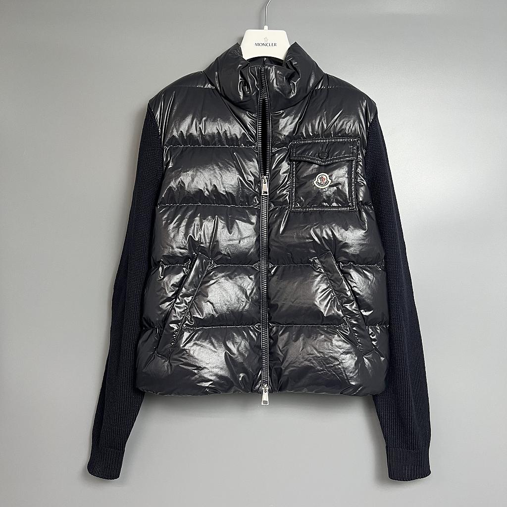 Moncler L1093 9B00023 M7774 778