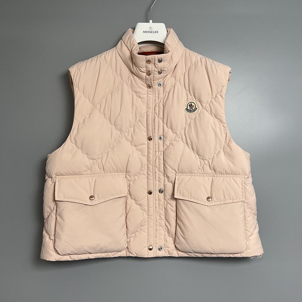 Moncler L1093 1A00117 59815 50H