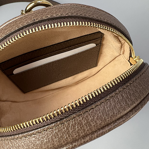 GUCCI 598661 96IWG 8745