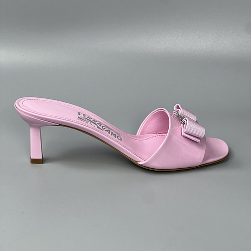 Salvatore Ferragamo 01E562 763587