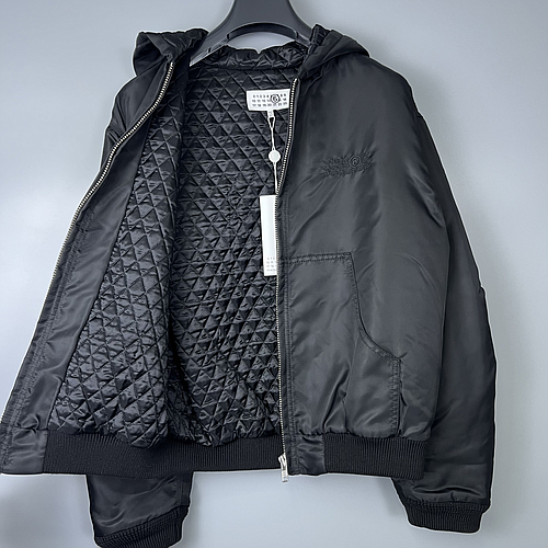 MM6 MAISON MARGIELA S62AN0128S53984 900