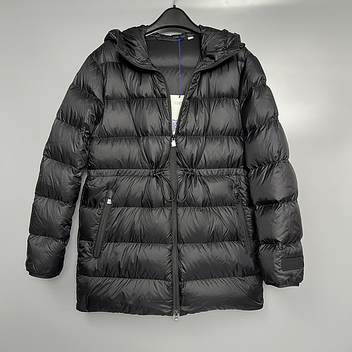 BURBERRY 8105217