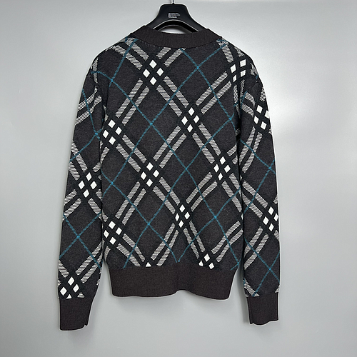 BURBERRY 8093496