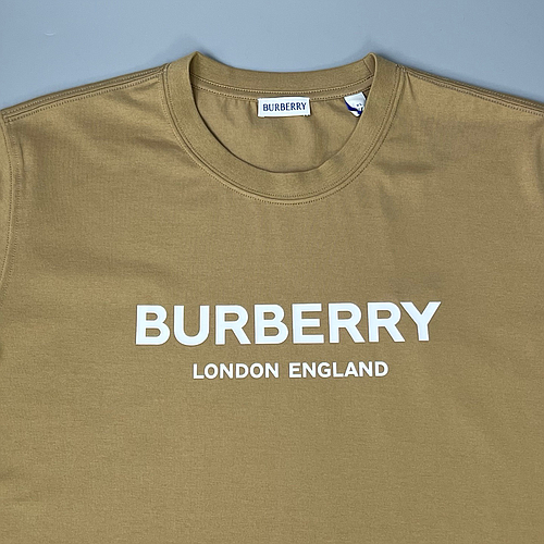 BURBERRY 8104250