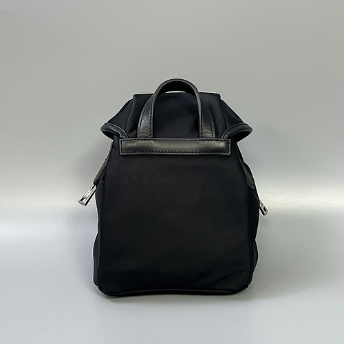 MONCLER L109B 5A00003 M6980 999